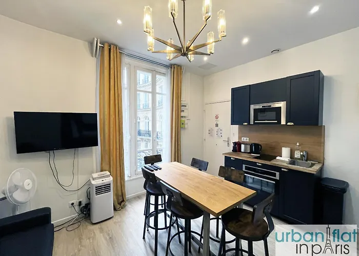 90 - Karl Lagerfeld Lafayette Apartment *