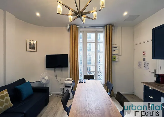 Apartment 90 - Karl Lagerfeld Lafayette *