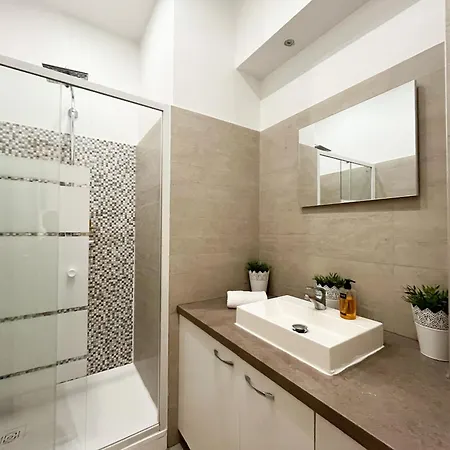90 - Karl Lagerfeld Lafayette Apartamento