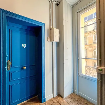 Apartamento 90 - Karl Lagerfeld Lafayette París